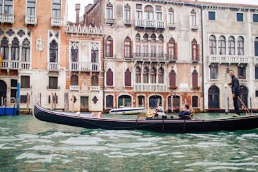 Venice small-group walking tour with gondola ride